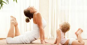 ¿Cómo hacer yoga en casa con los niños?